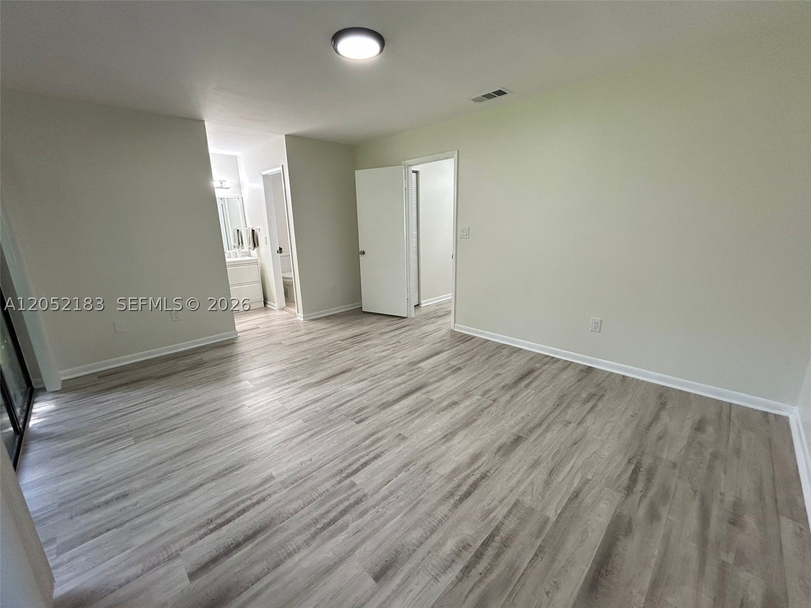 LA MAISON AT THE HAMMOCKS - Residential Lease