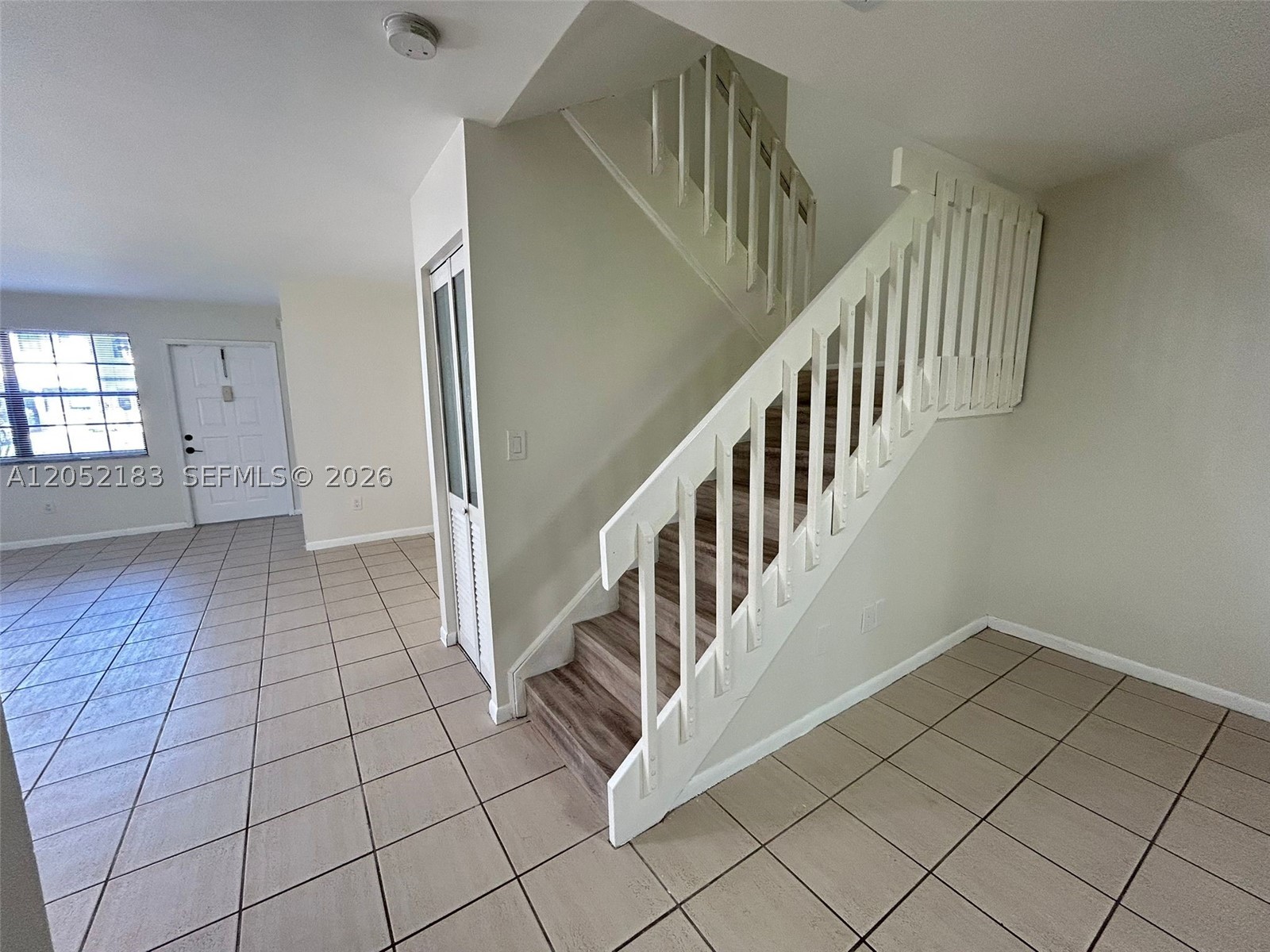 LA MAISON AT THE HAMMOCKS - Residential Lease