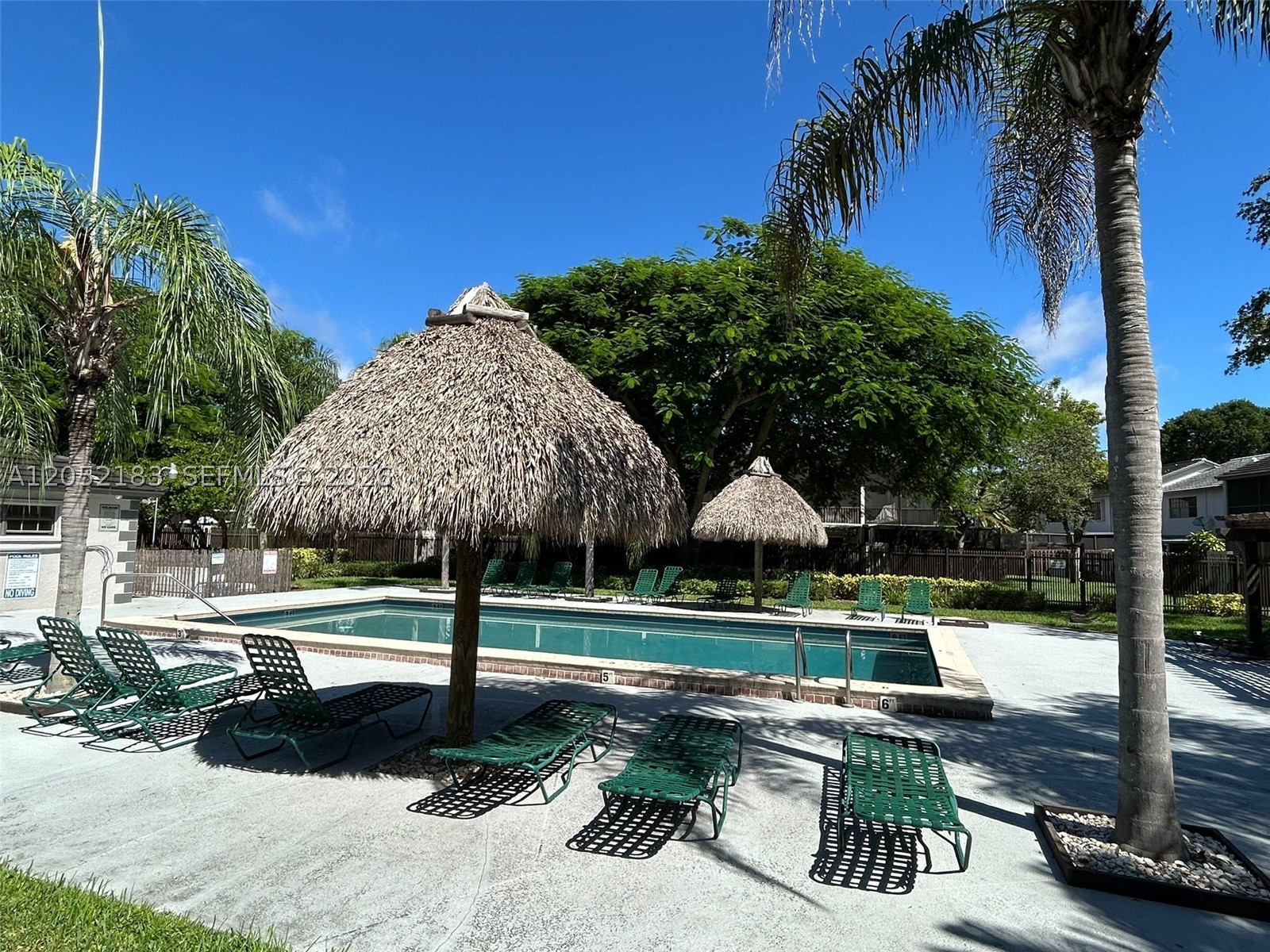 LA MAISON AT THE HAMMOCKS - Residential Lease