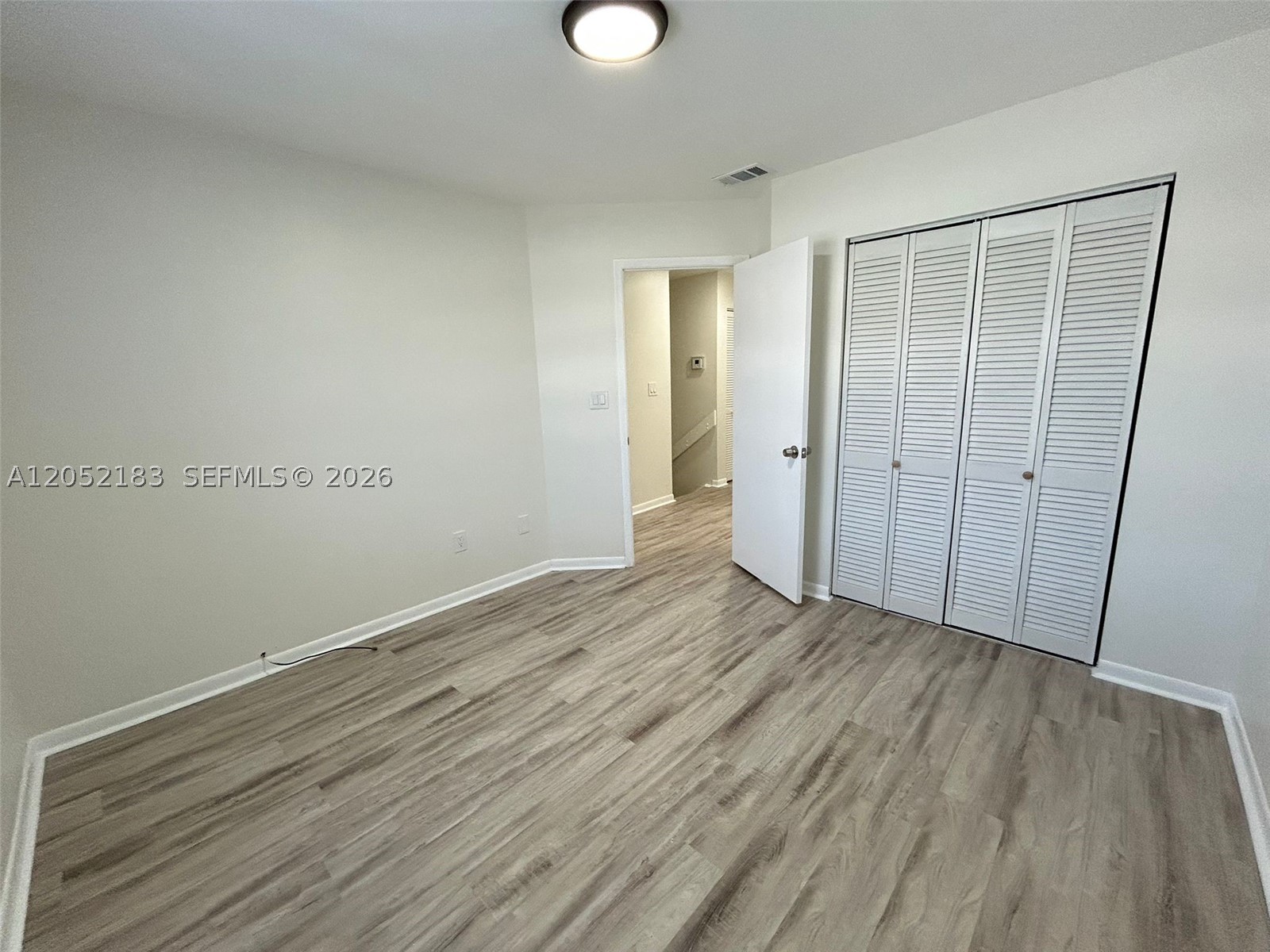 LA MAISON AT THE HAMMOCKS - Residential Lease