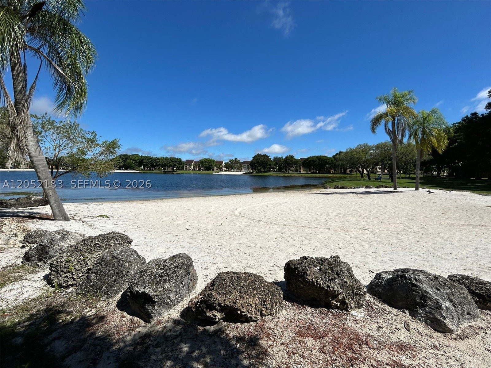 LA MAISON AT THE HAMMOCKS - Residential Lease