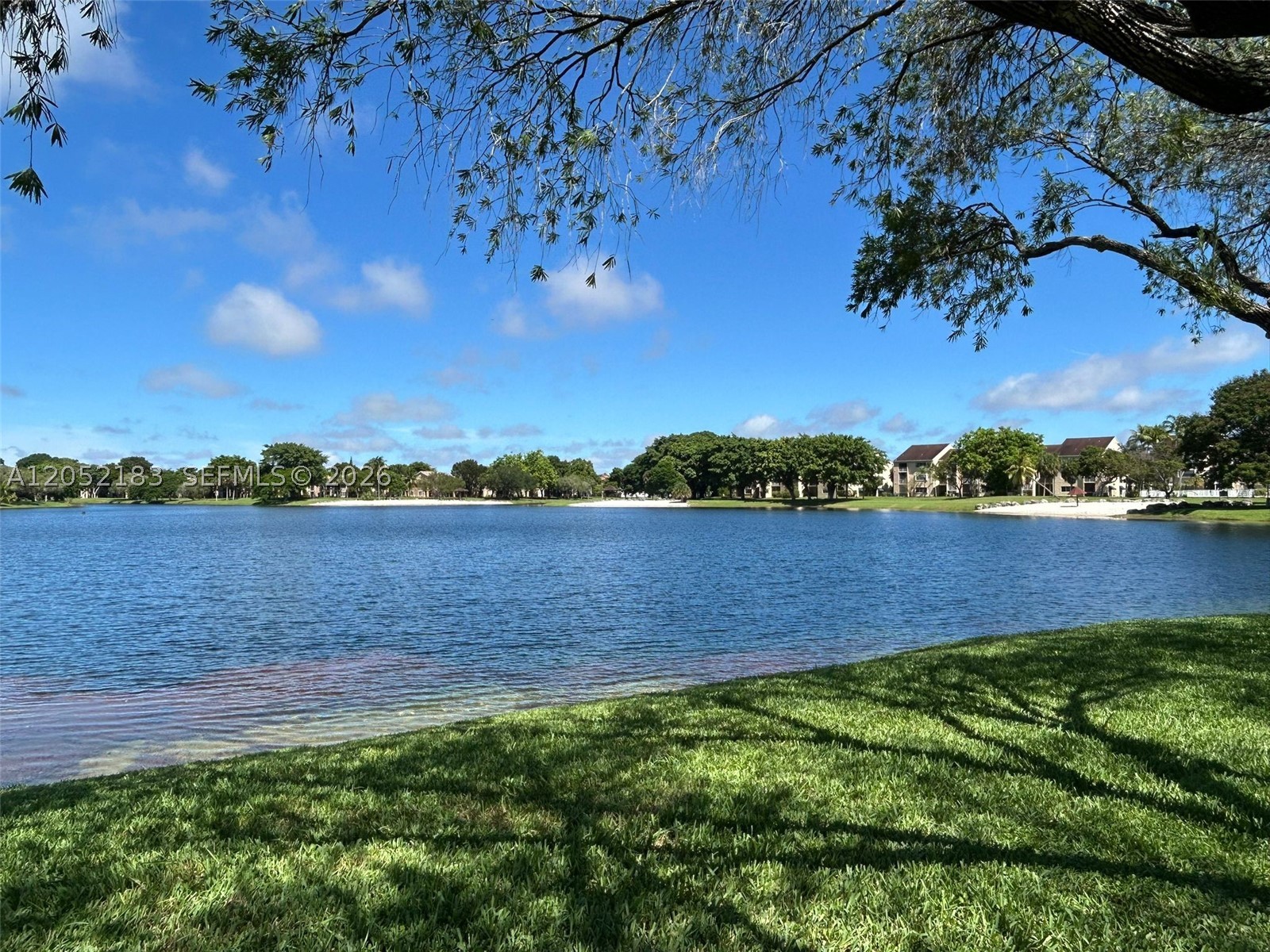 LA MAISON AT THE HAMMOCKS - Residential Lease