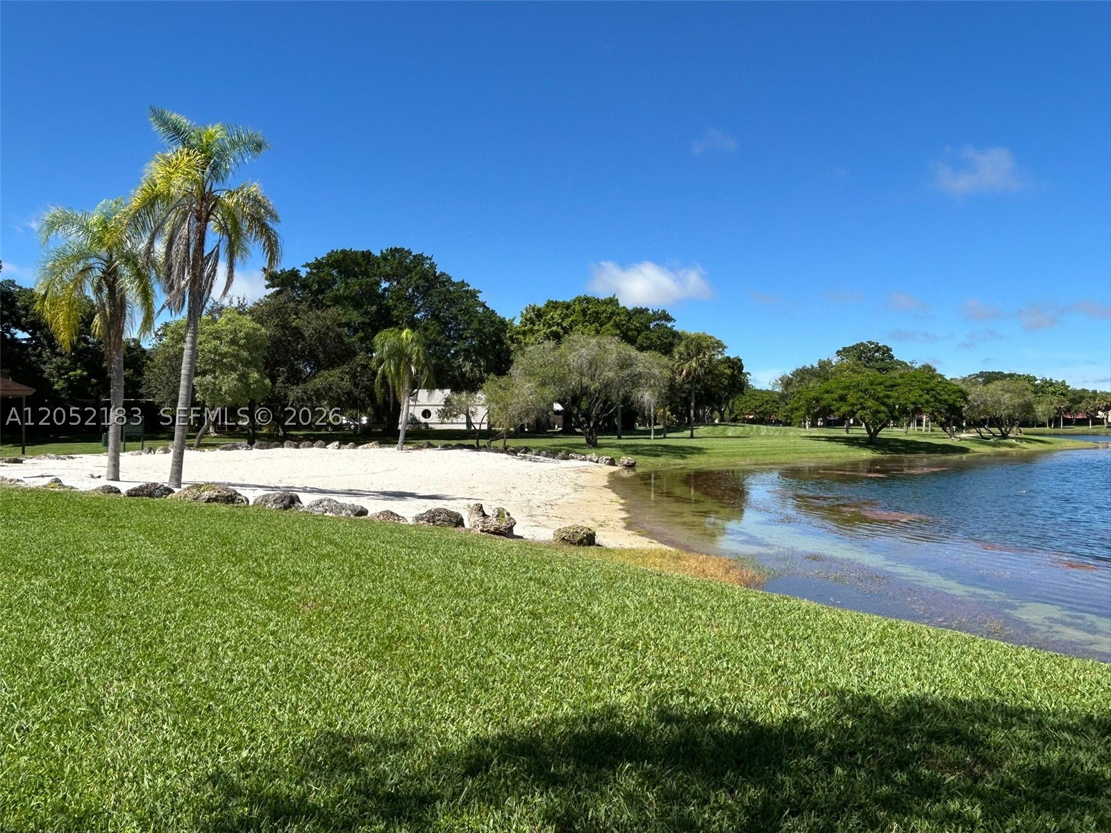 LA MAISON AT THE HAMMOCKS - Residential Lease