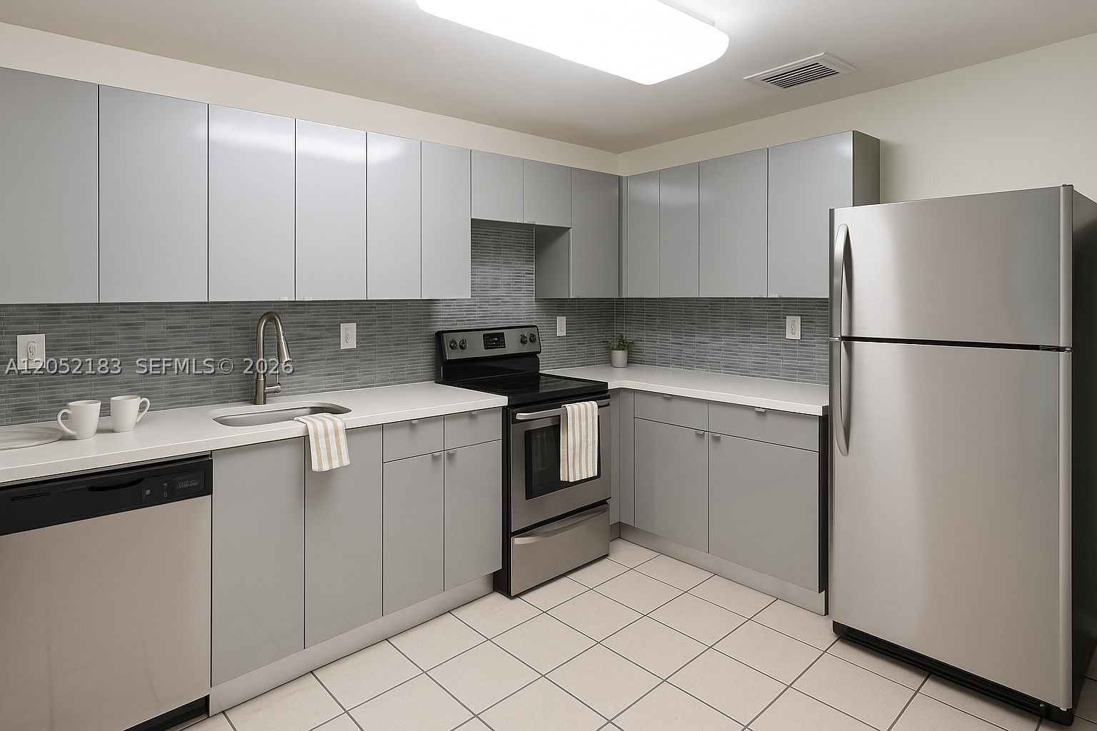 LA MAISON AT THE HAMMOCKS - Residential Lease