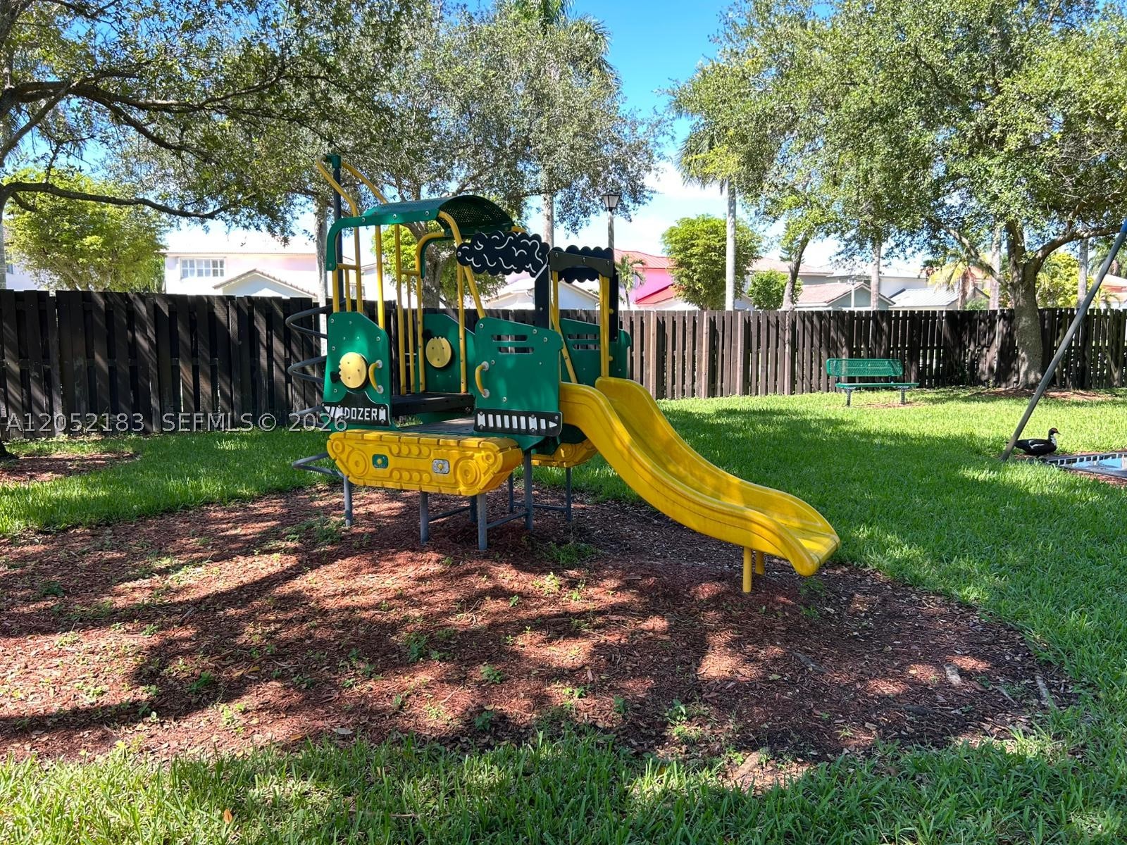 LA MAISON AT THE HAMMOCKS - Residential Lease