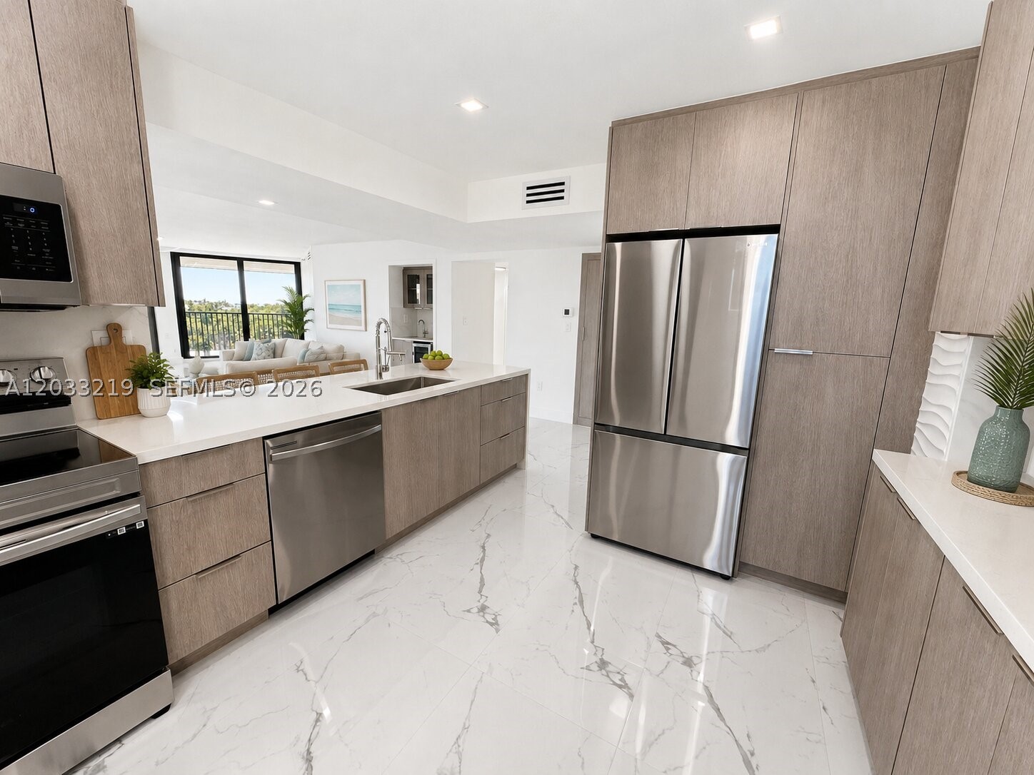 SEAWATCH CONDOMINIUM - Residential