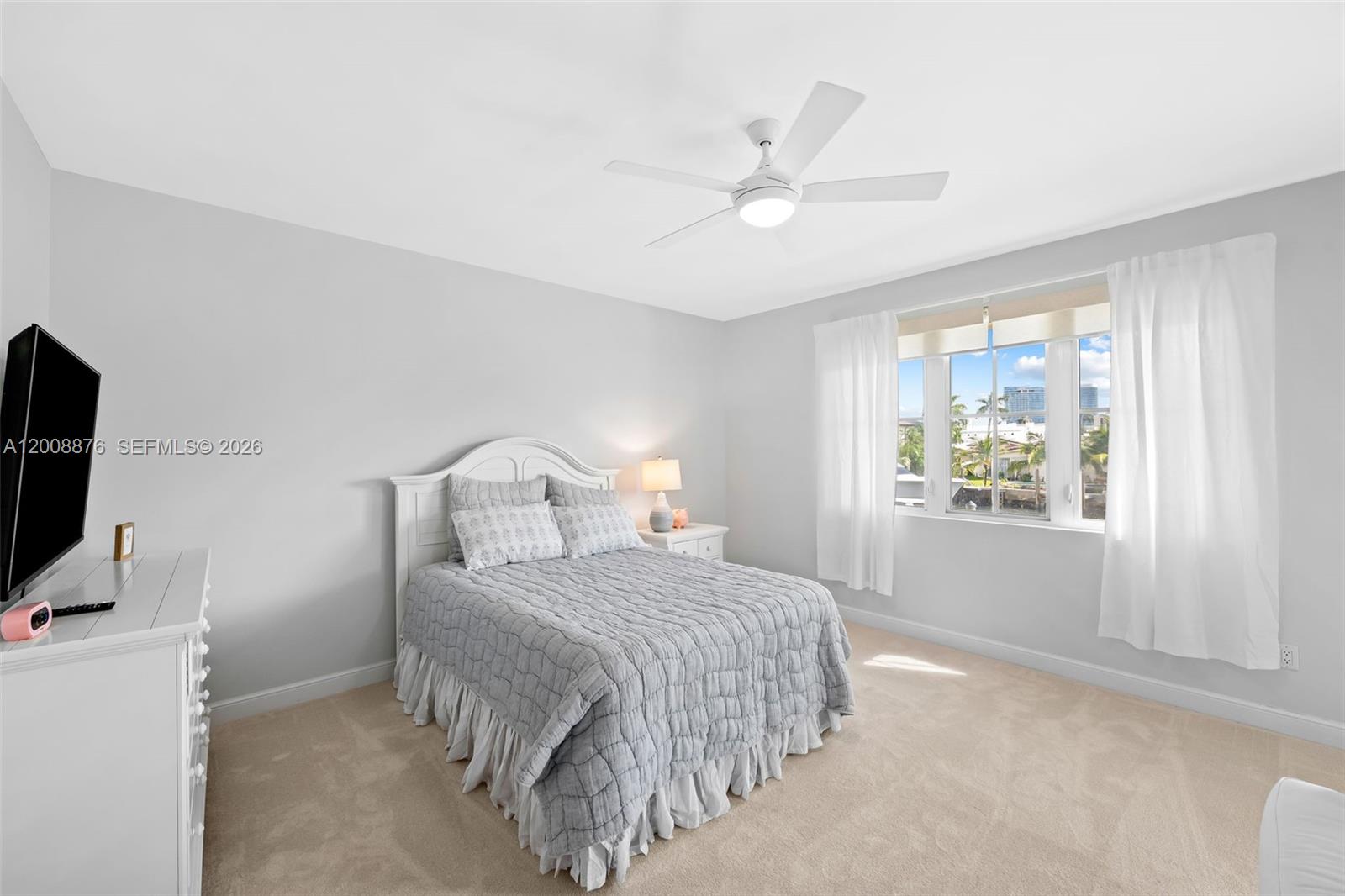 HEMINGWAY LANDINGS CONDO - Residential