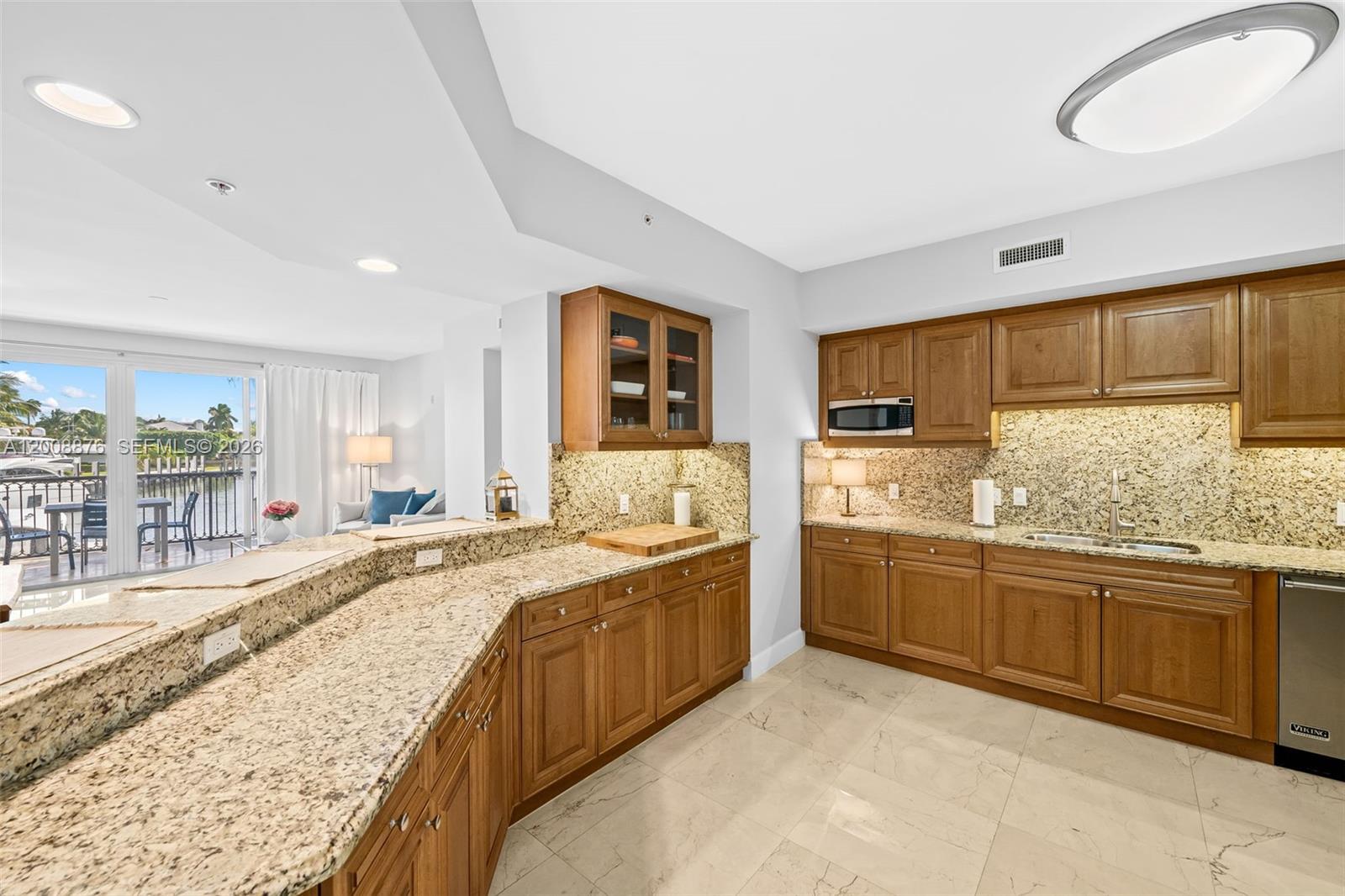 HEMINGWAY LANDINGS CONDO - Residential