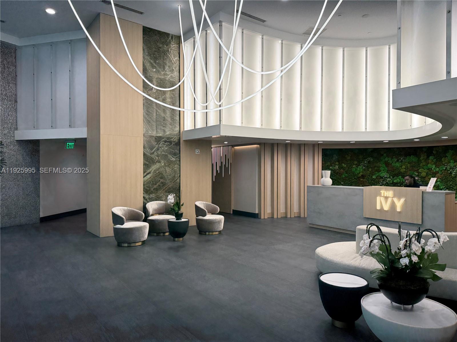 THE IVY CONDO - Residential Lease