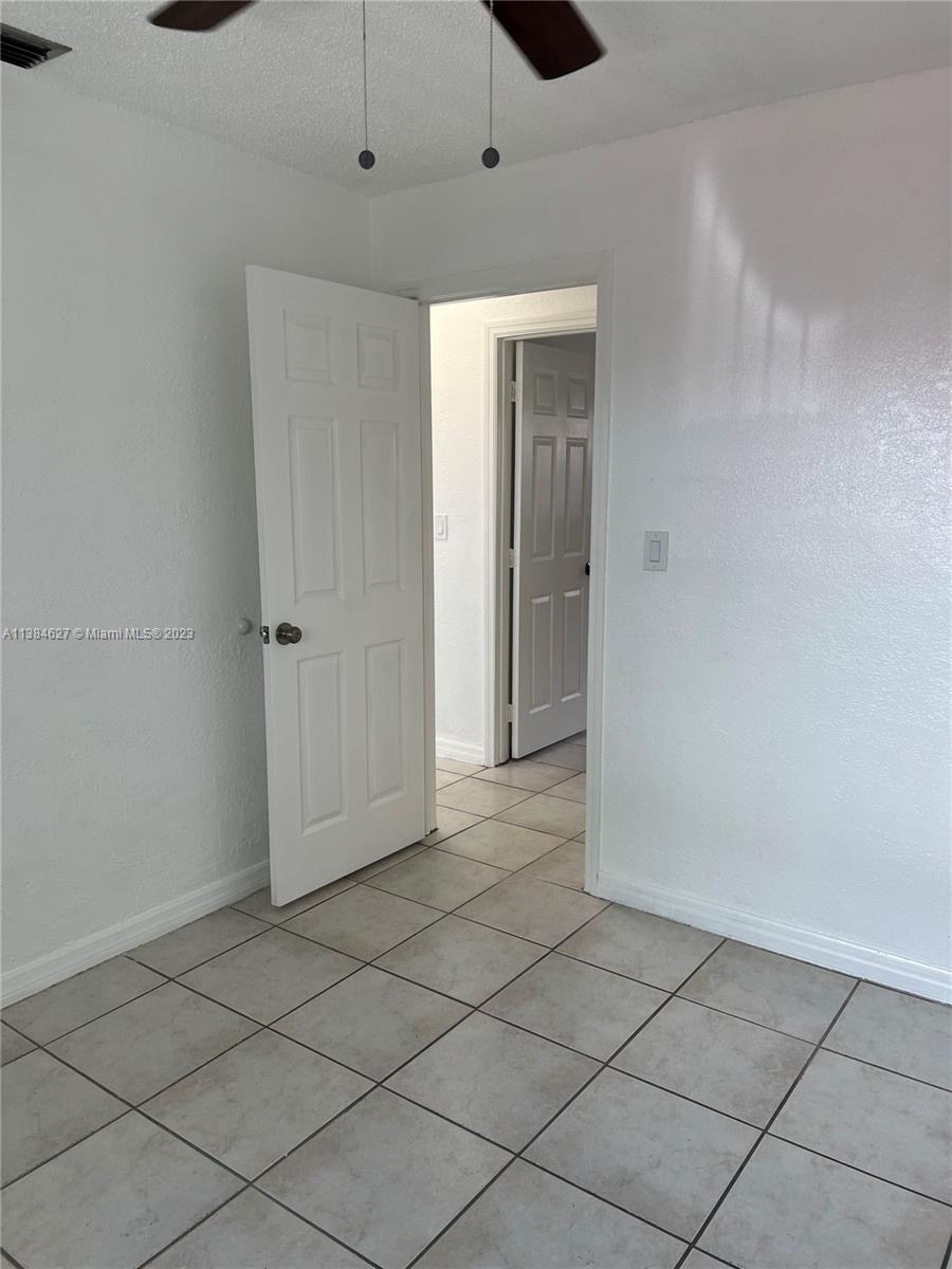 OLYMPIC HEIGHTS - Residential Lease