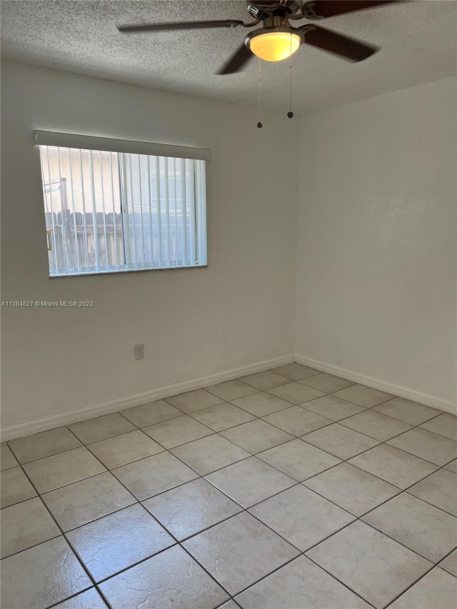 OLYMPIC HEIGHTS - Residential Lease