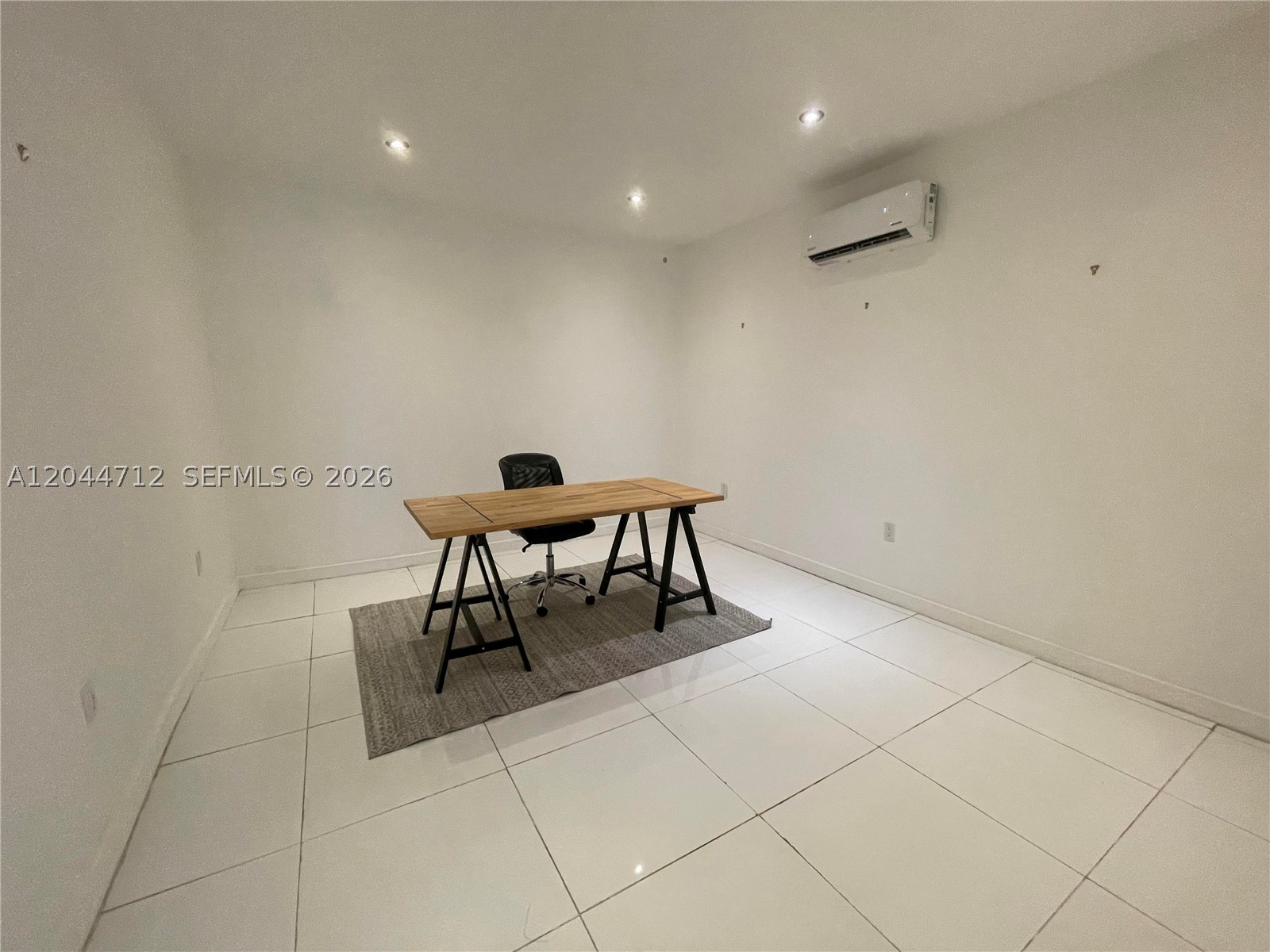 KEYSTONE POINT SEC 3 - Residential Lease