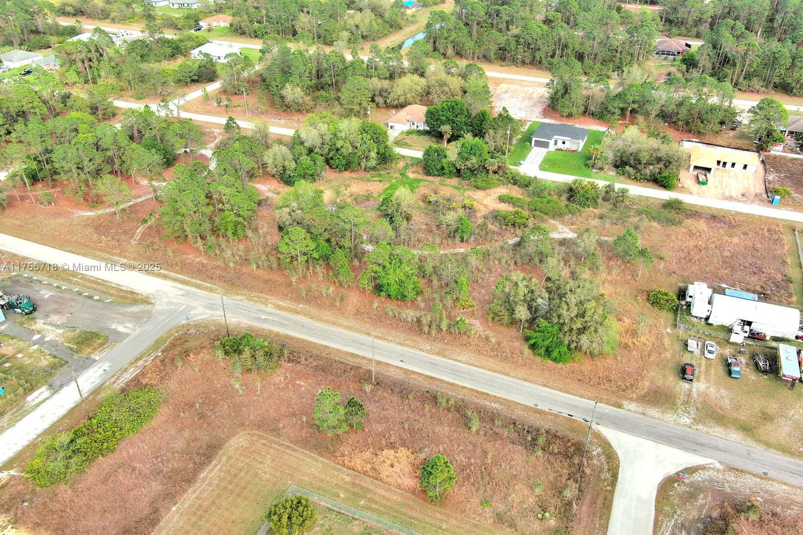 LEHIGH ACRES - Land