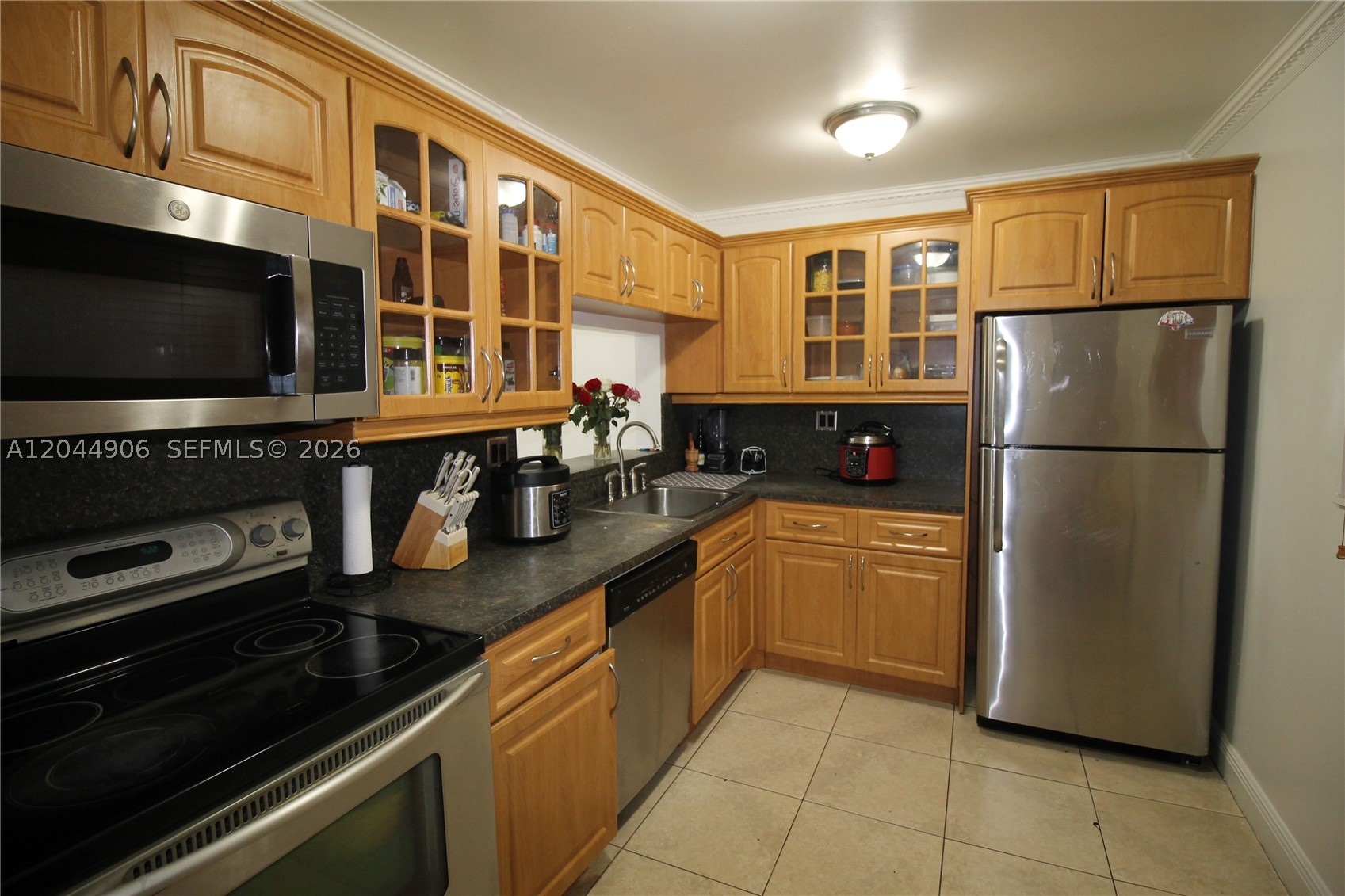 KENDALL ACRES WEST CONDO - Residential Lease