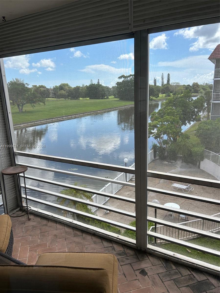 LAS VISTAS P-R IN INVERRA - Residential