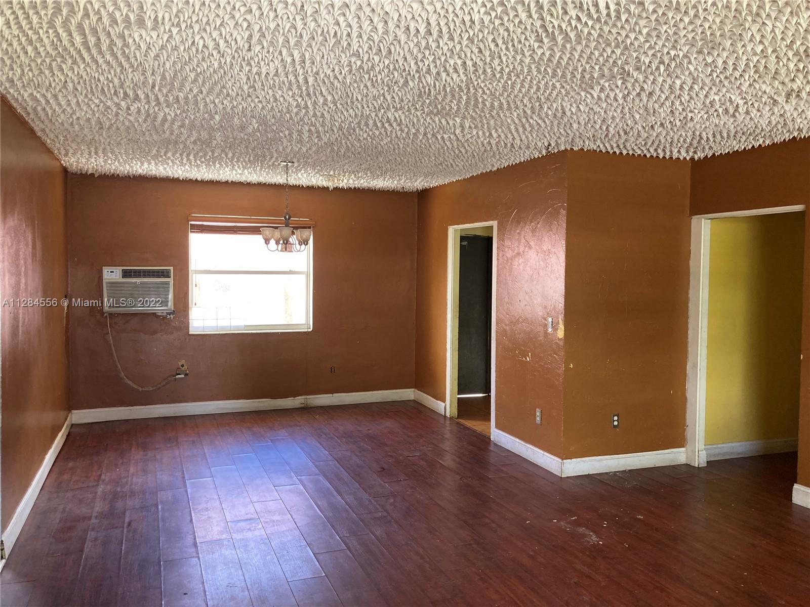 STEPHEN MANOR - Residential