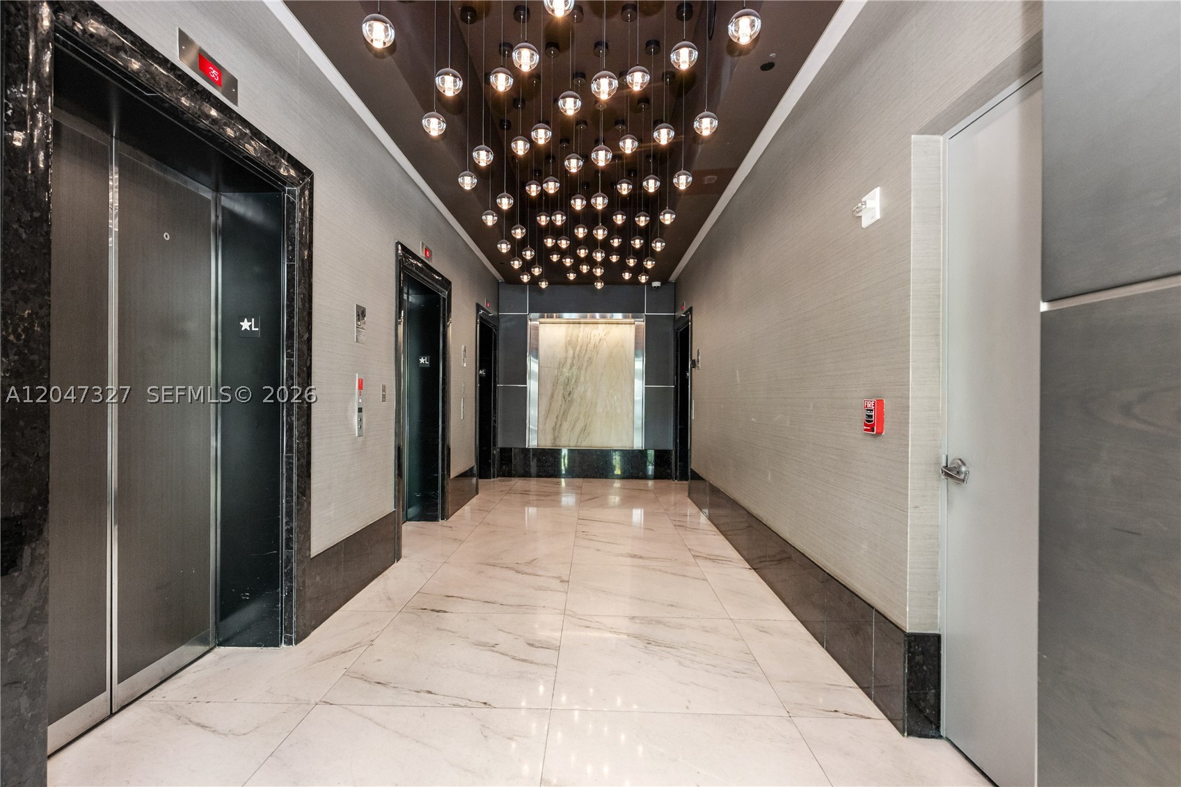 THE PLAZA 901 BRICKELL CO - Residential