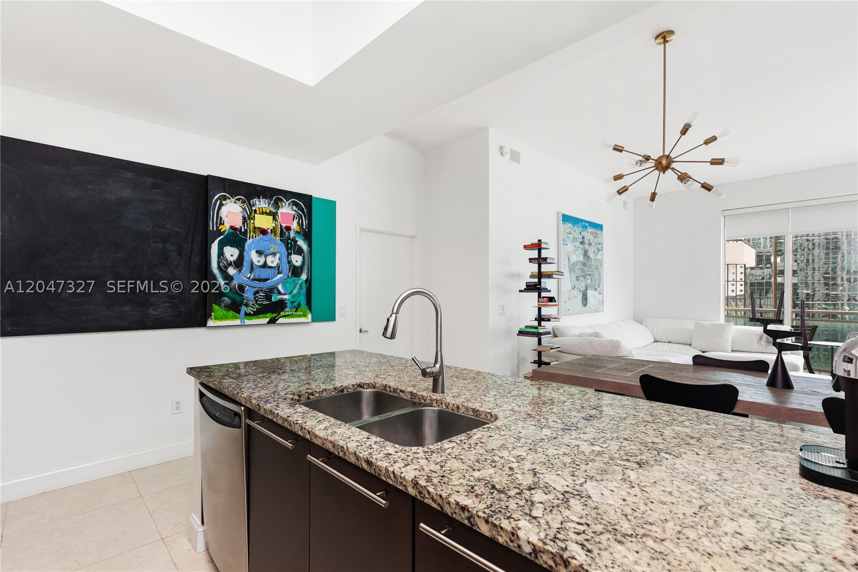 THE PLAZA 901 BRICKELL CO - Residential