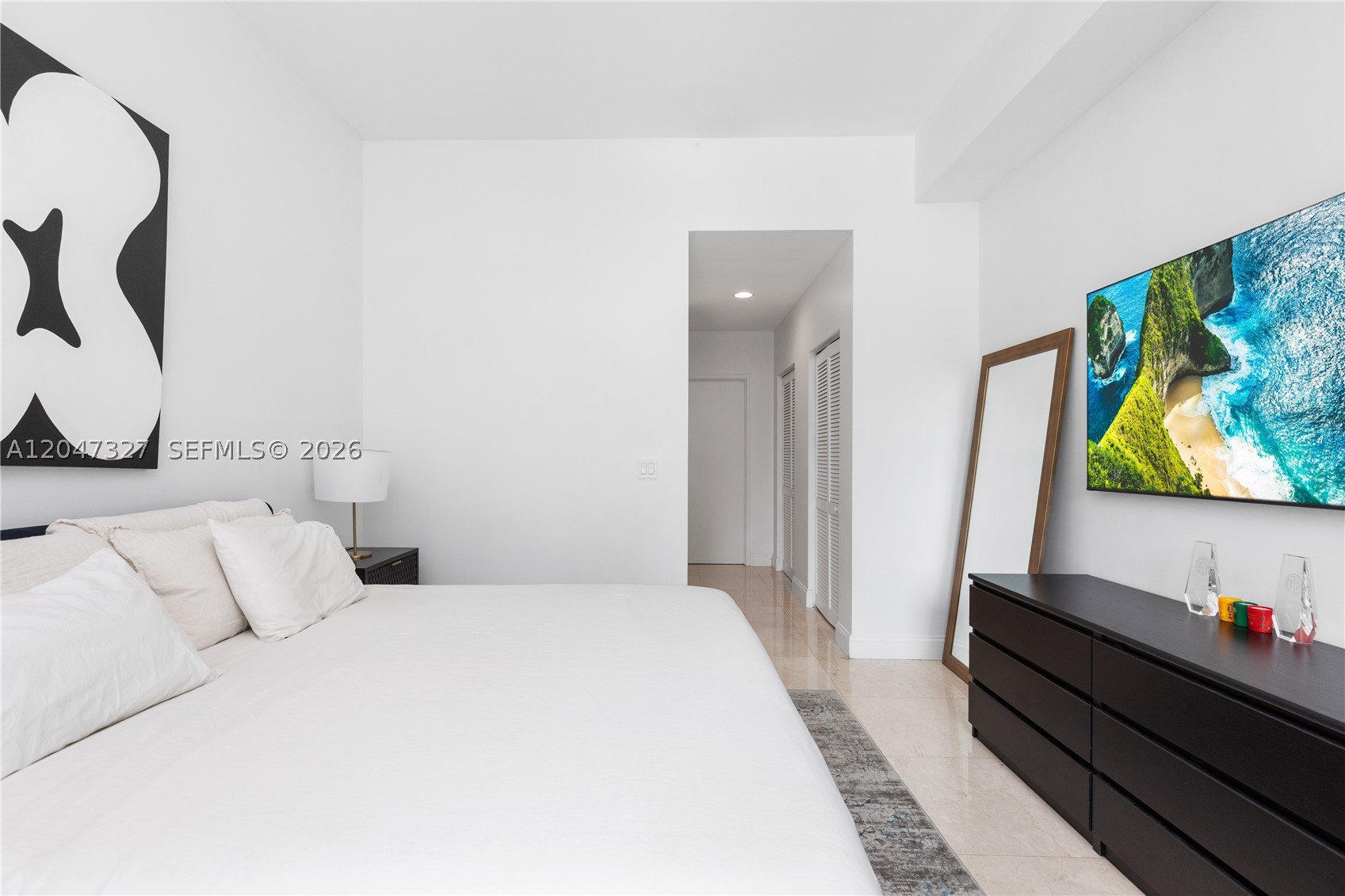 THE PLAZA 901 BRICKELL CO - Residential