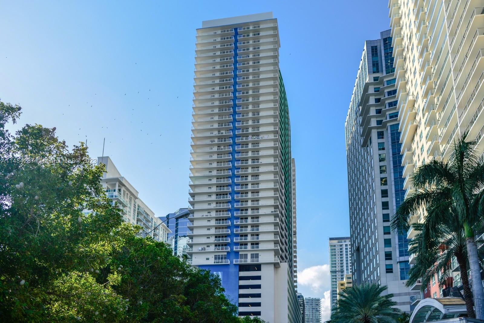 THE CLUB AT BRICKELL BAY - Residential