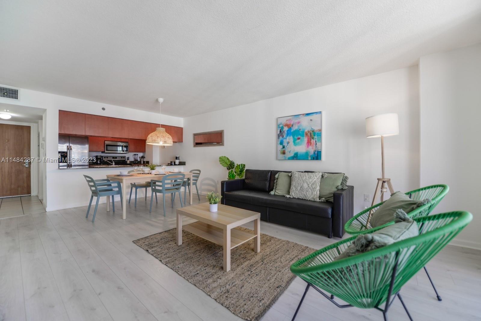 THE CLUB AT BRICKELL BAY - Residential