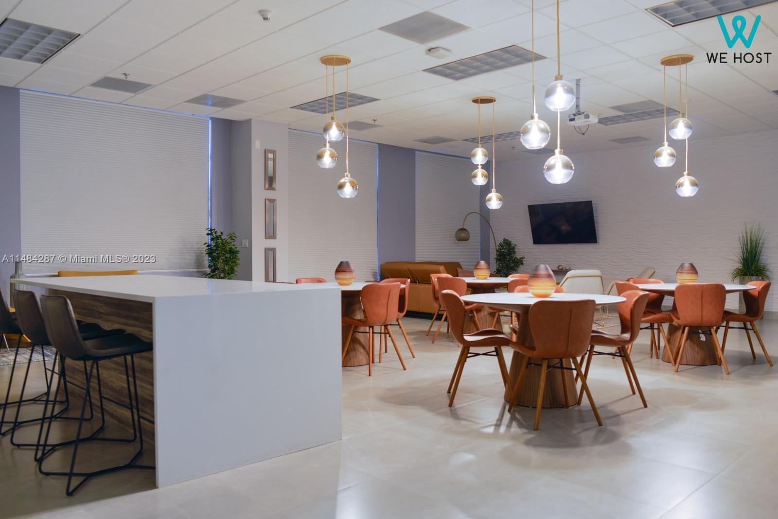 THE CLUB AT BRICKELL BAY - Residential