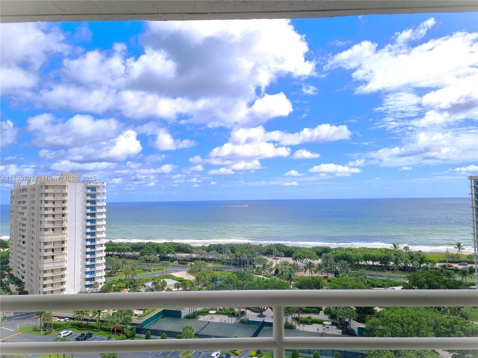 Updated and fully furnished 2-bedroom 2-bath condo in Boca Raton. Stunning ocean views with 3 spacious balconies that offer spectacular views of the ocean. Sea Ranch Club community offers 24 24-hour concierge, deed beach beach access with chairs, umbrellas with outdoor dinning, lounges & canvas cabanas. Short drive to Downtown Mizner Park and Downrown Delray Beach.3 MONTH MINIMUM 13% TAX$100 APPLICATION & $1000 SECURITY TO COMMUNITY. RENT PAID IN FULL AT SIGNING OF LEASE. 1 MONTHSECURITY. TENANT PAYS ELECTRIC & RENTER'S INSURANCE. No pets, no smoking