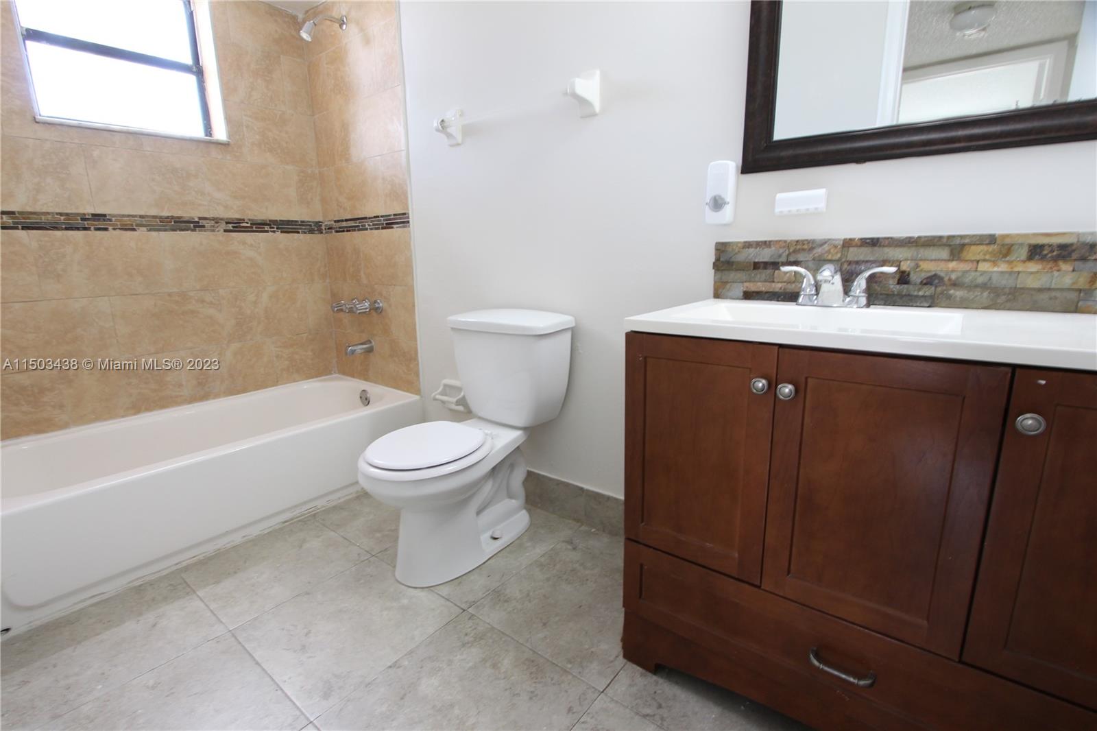 SOLEIL LAKE CONDO - Residential Lease
