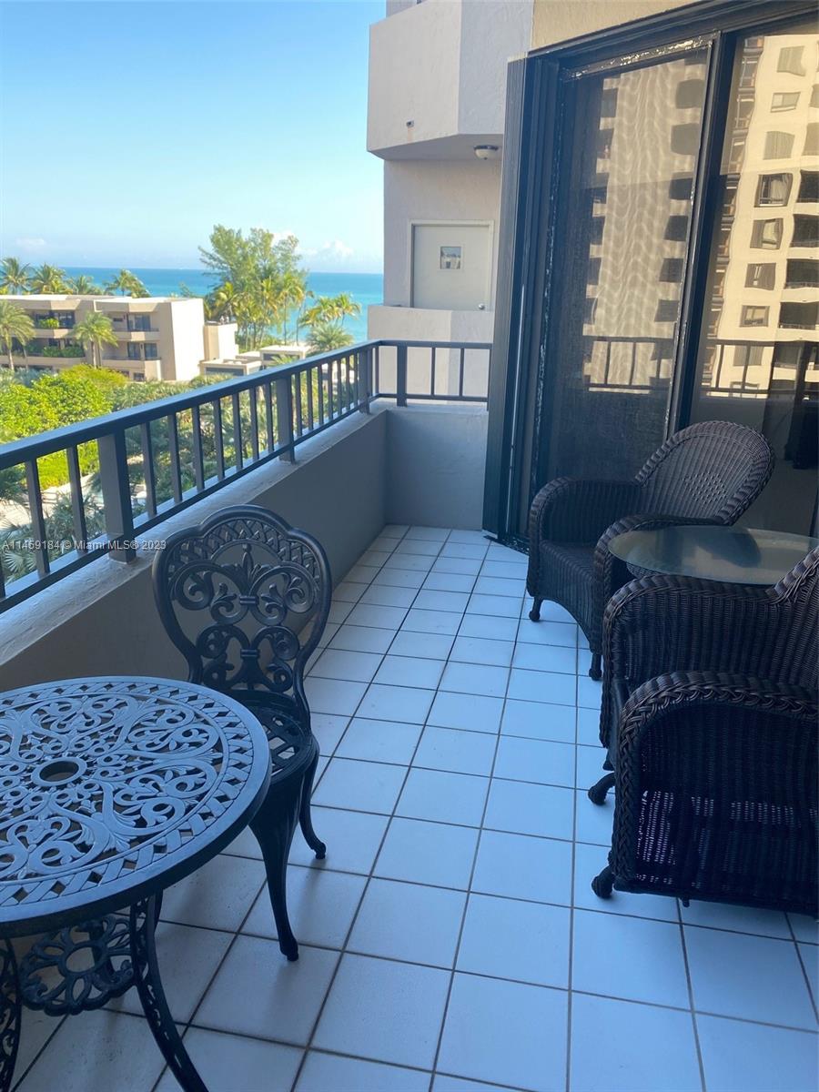 KEY COLONY NO 1 - Residential Lease