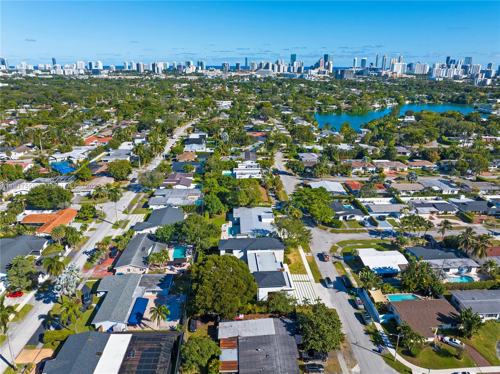 GREYKNOLL ESTATES - Residential Lease