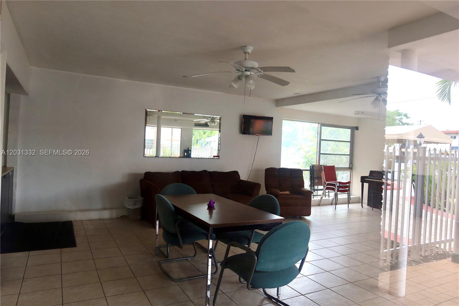 CHANCELLOR HALL CONDO - Residential