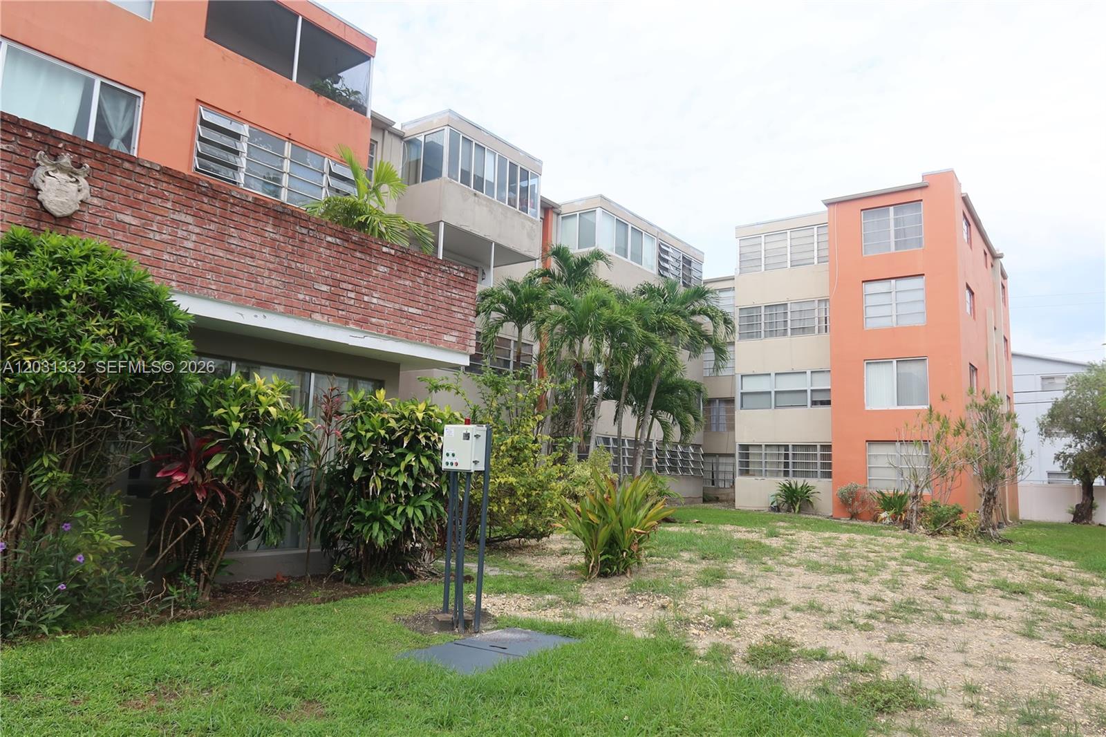 CHANCELLOR HALL CONDO - Residential