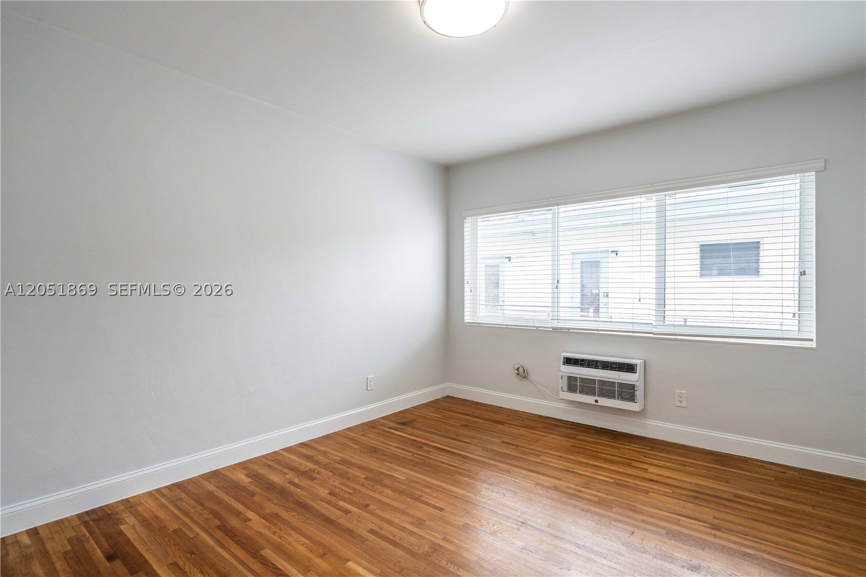 BEACH BAY SUB - Residential Lease