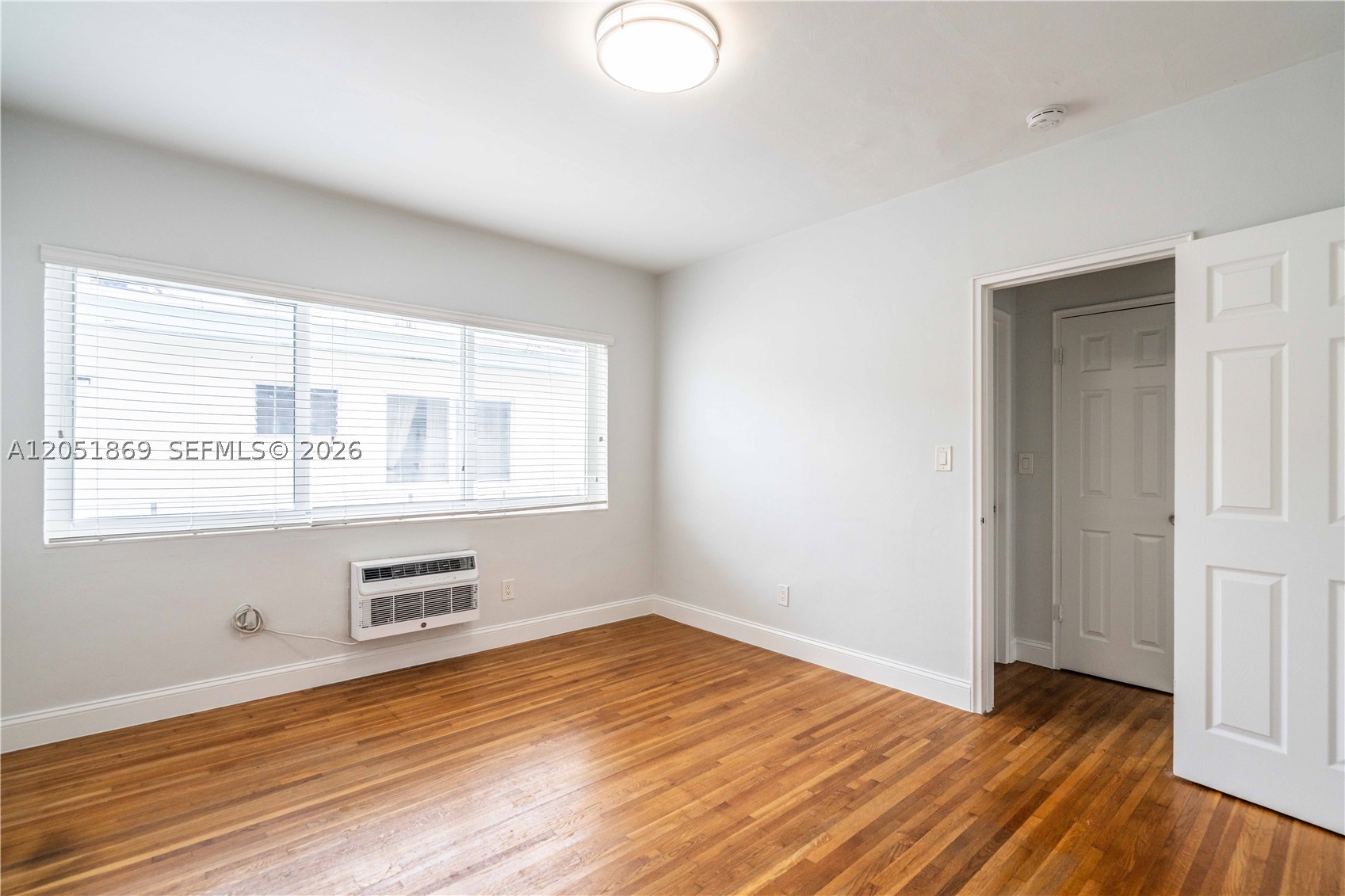 BEACH BAY SUB - Residential Lease