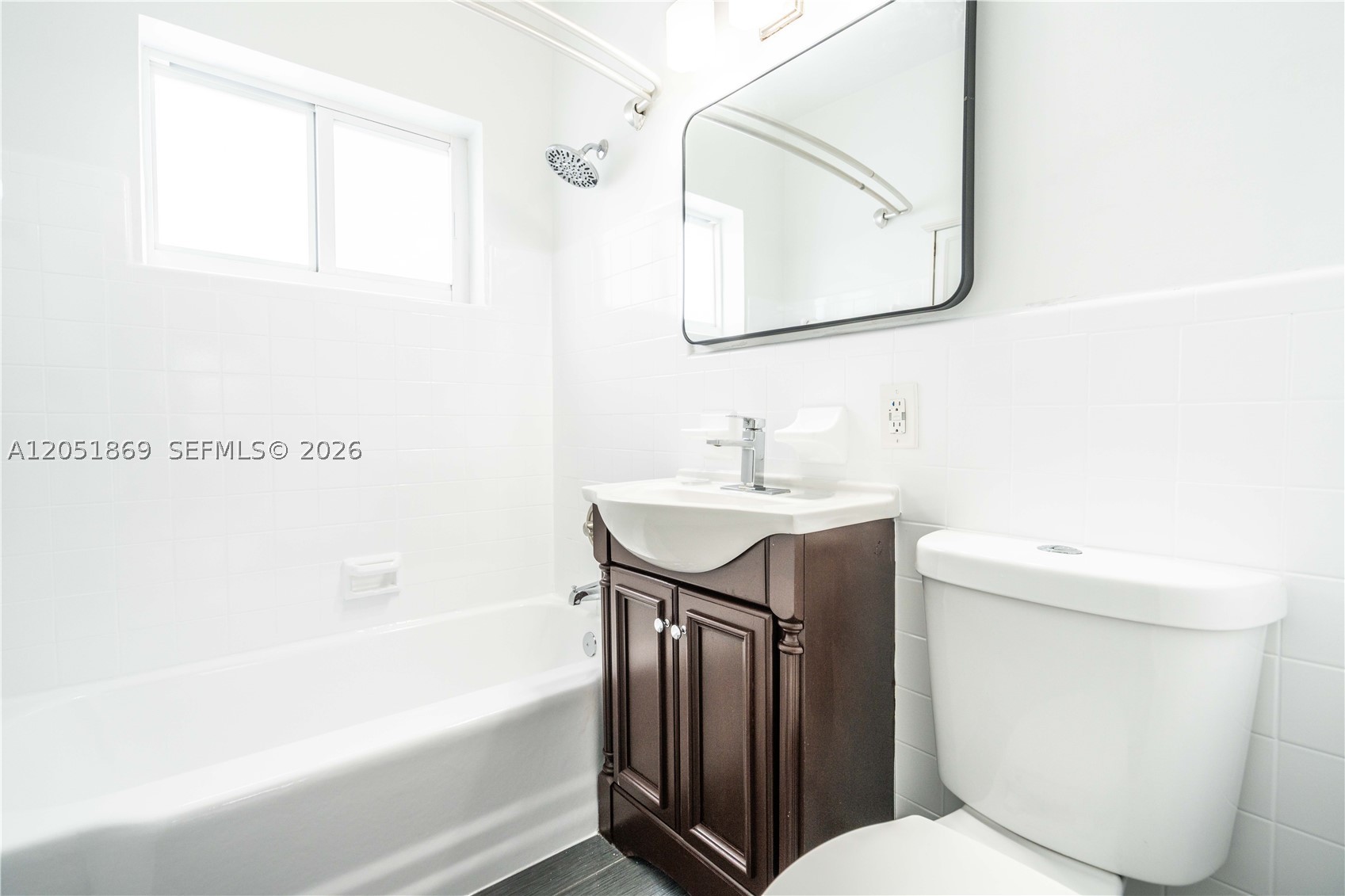 BEACH BAY SUB - Residential Lease