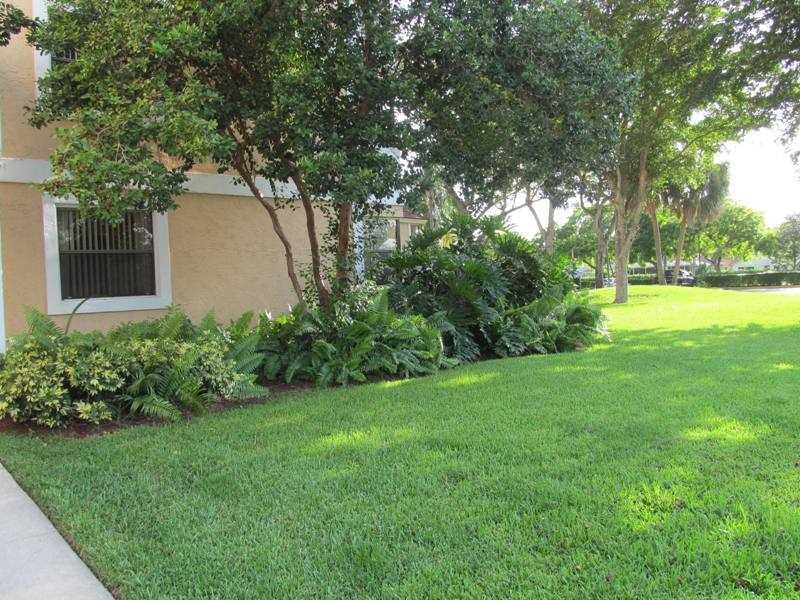 GRAND OASIS - Residential Lease