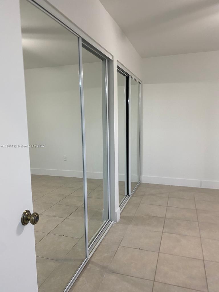MOONRAKER CONDO - Residential
