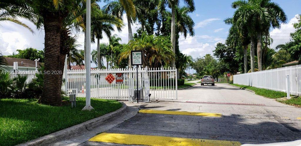 VILLAS OF PALM BAY - Residential