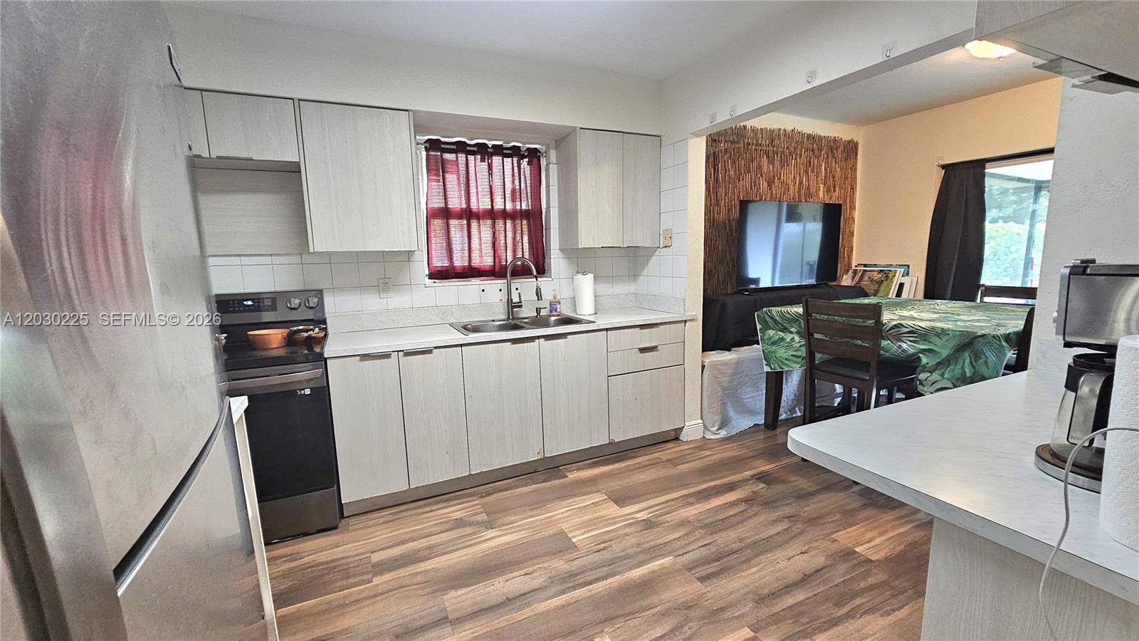 REALSITE GDNS SEC 1 - Residential