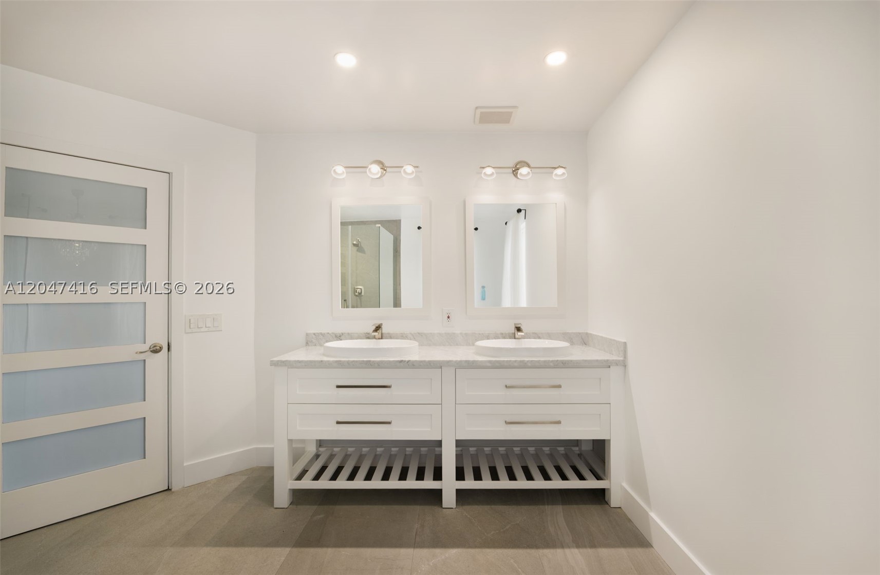 GALE RANCH ESTS - Residential