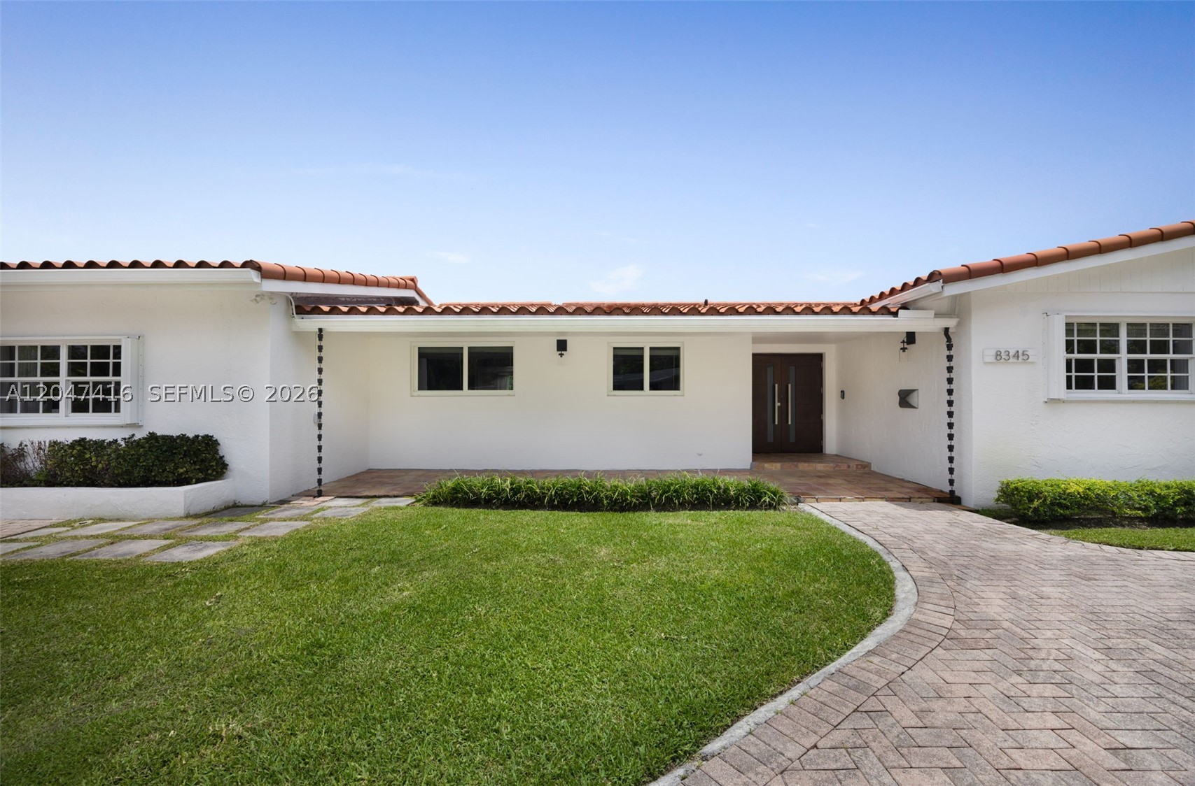 GALE RANCH ESTS - Residential