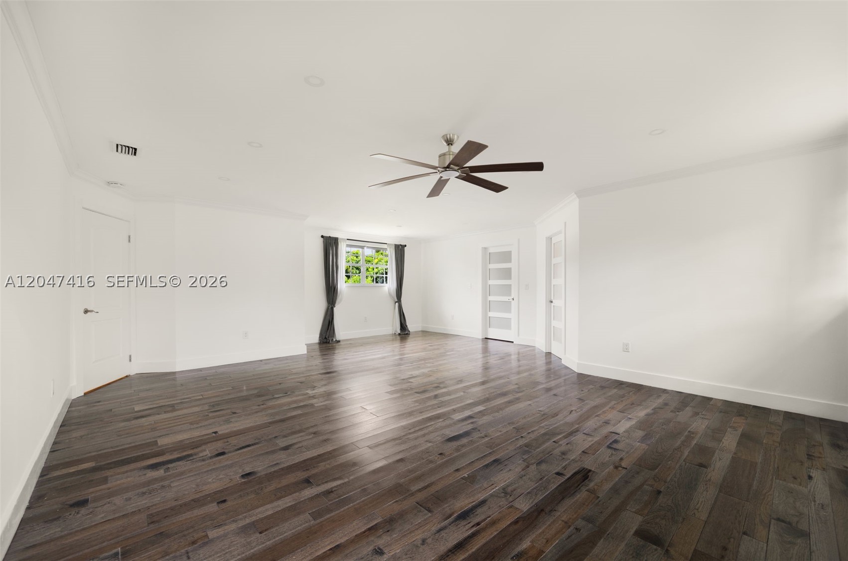 GALE RANCH ESTS - Residential