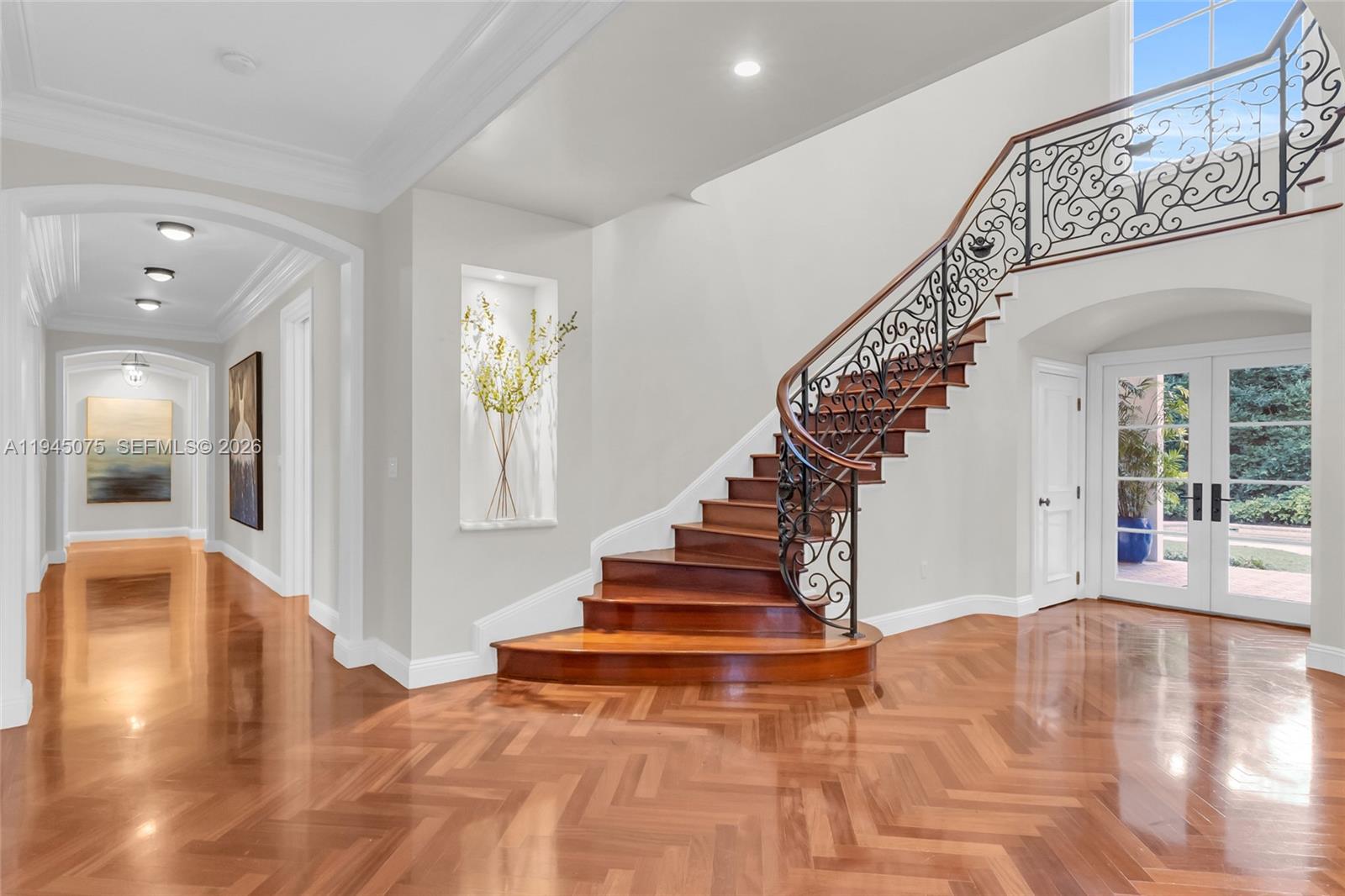 STONEGATE - Residential