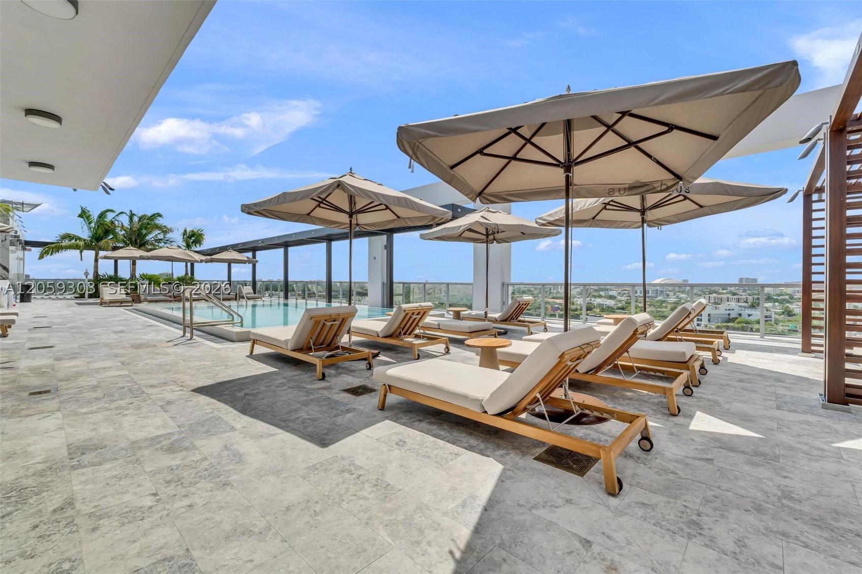 Domus Brickell Park - Residential