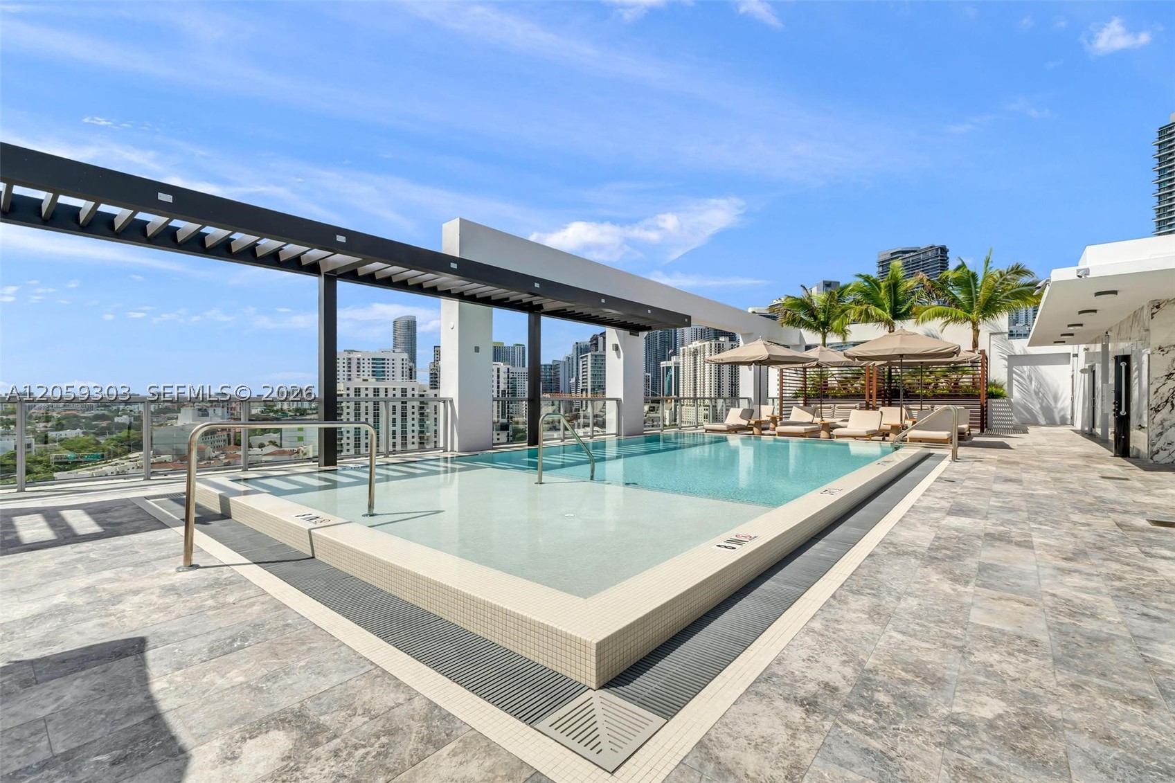 Domus Brickell Park - Residential