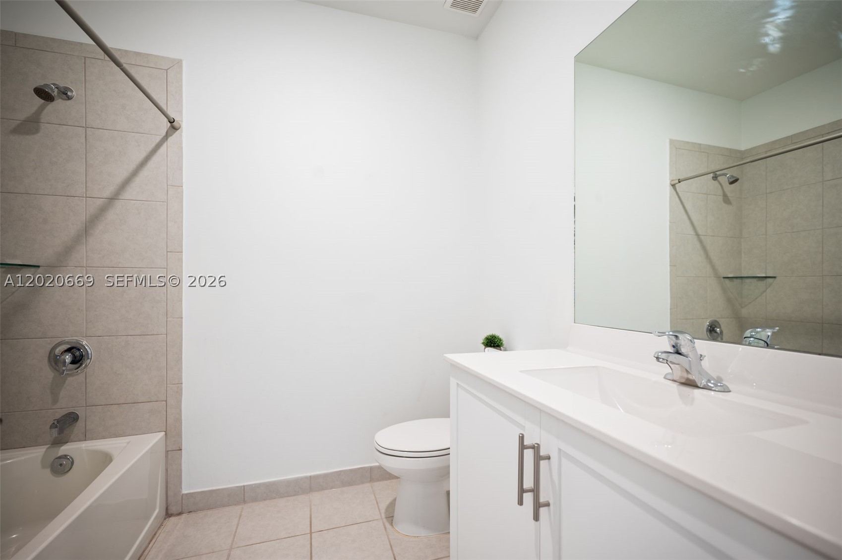 SILVER PALM RESIDENTIAL H - Residential