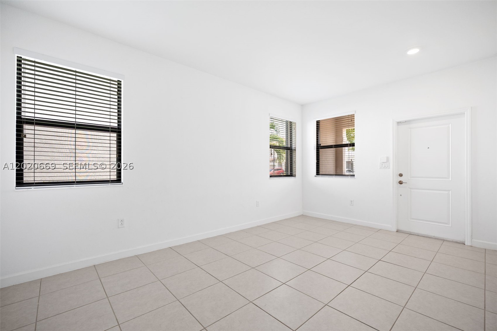 SILVER PALM RESIDENTIAL H - Residential