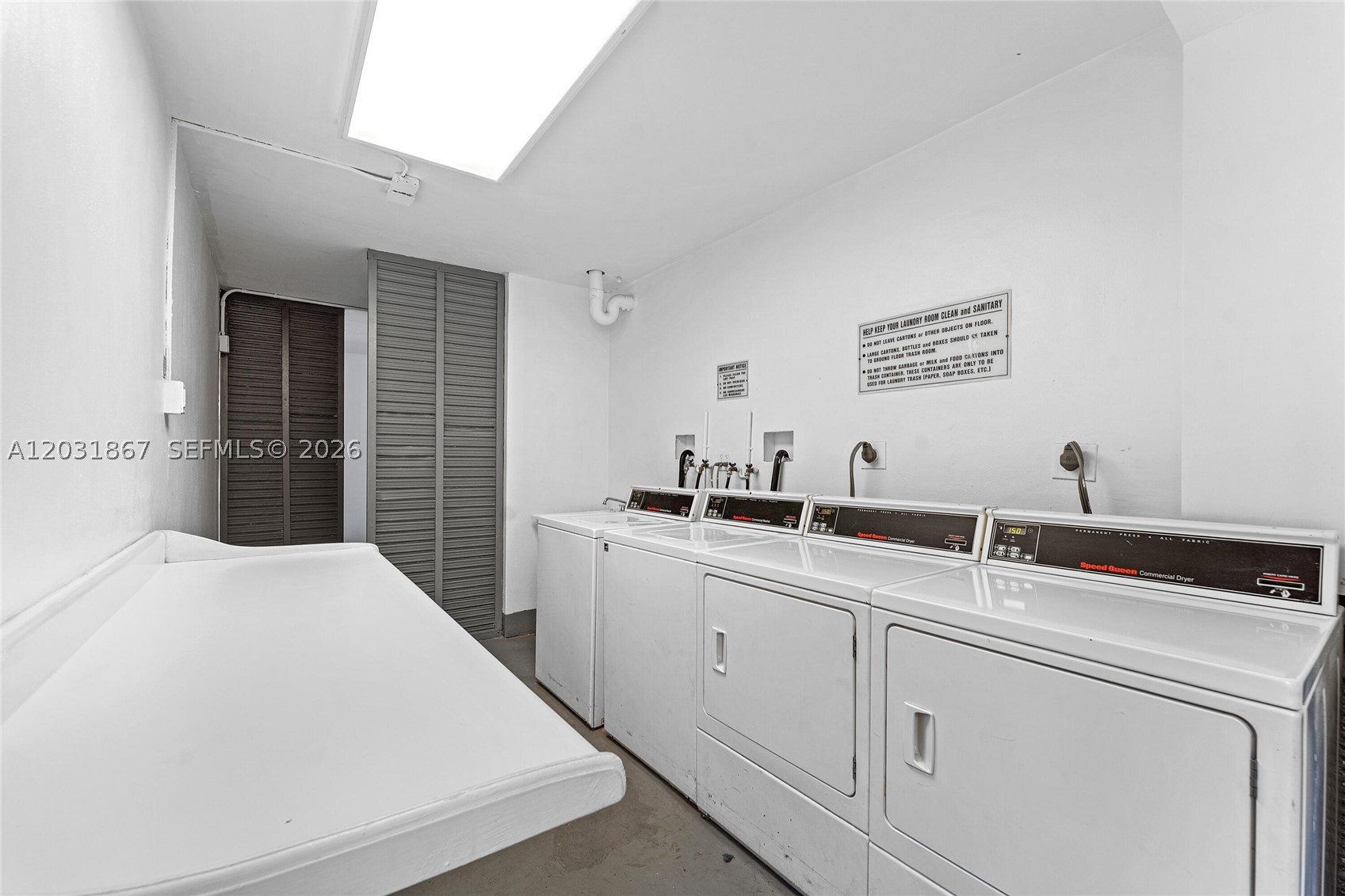 BISCAYA CONDO 4 - Residential