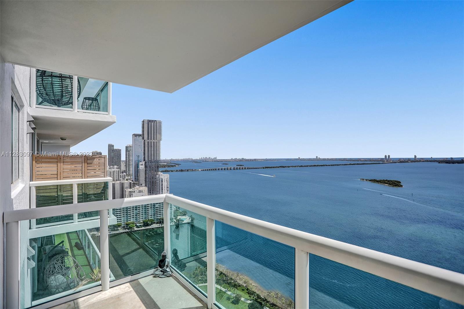 1800 CLUB CONDO - Residential