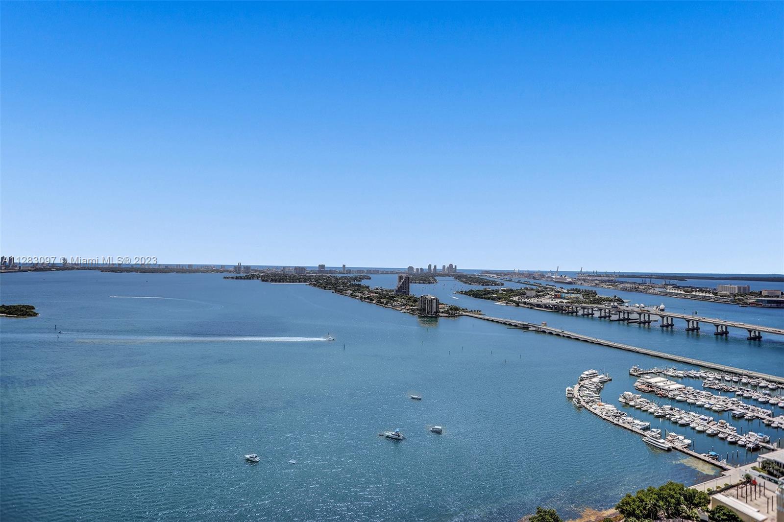 1800 CLUB CONDO - Residential